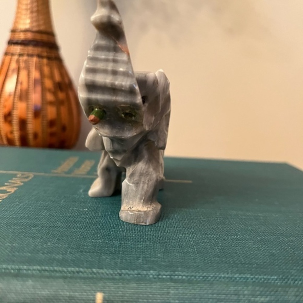Gray Marble hand Carved  Elephant Figurine Trunk Up Vintage - Picture 3 of 5